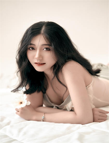 制片人视角：《剩女约瑟芬》：都市剧的广告的植入方式与商业平衡——社会意义的深度探讨